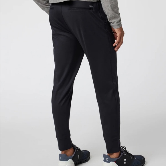 Vuori Men's Black Jogger Pants - Picture 2 of 2